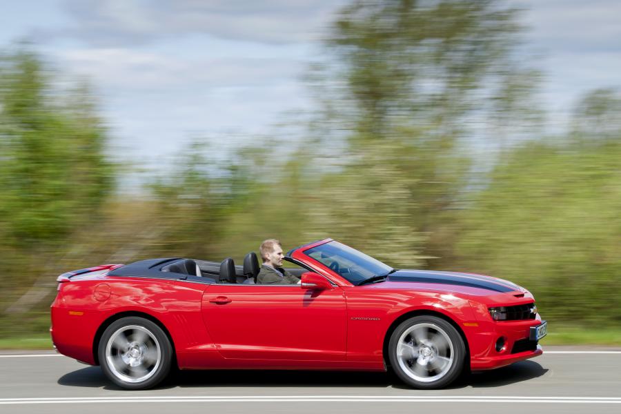  Chevrolet Camaro RS Convertible 45th Anniversary 2012 года  (EU) (фото 50 из 69)